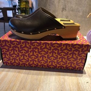 Tory Burch Brown Leather Wooden Sole Gold Studded Clogs (Size 8.5)